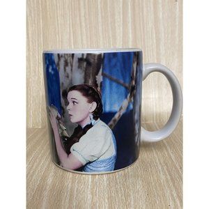 Warner Brothers Wizard of Oz  Dorthy Tin Man Scarecrow 1999 Graphic Coffee Mug